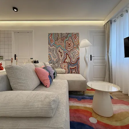 Pop Art & Vibrant Parisian Flat Ac Near Opera Apartment