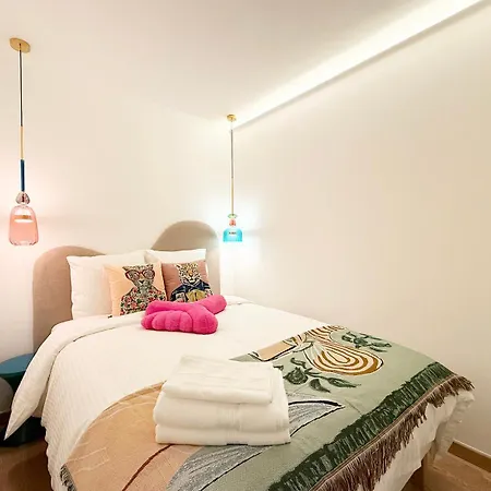 Pop Art & Vibrant Parisian Flat Ac Near Opera Apartment *
